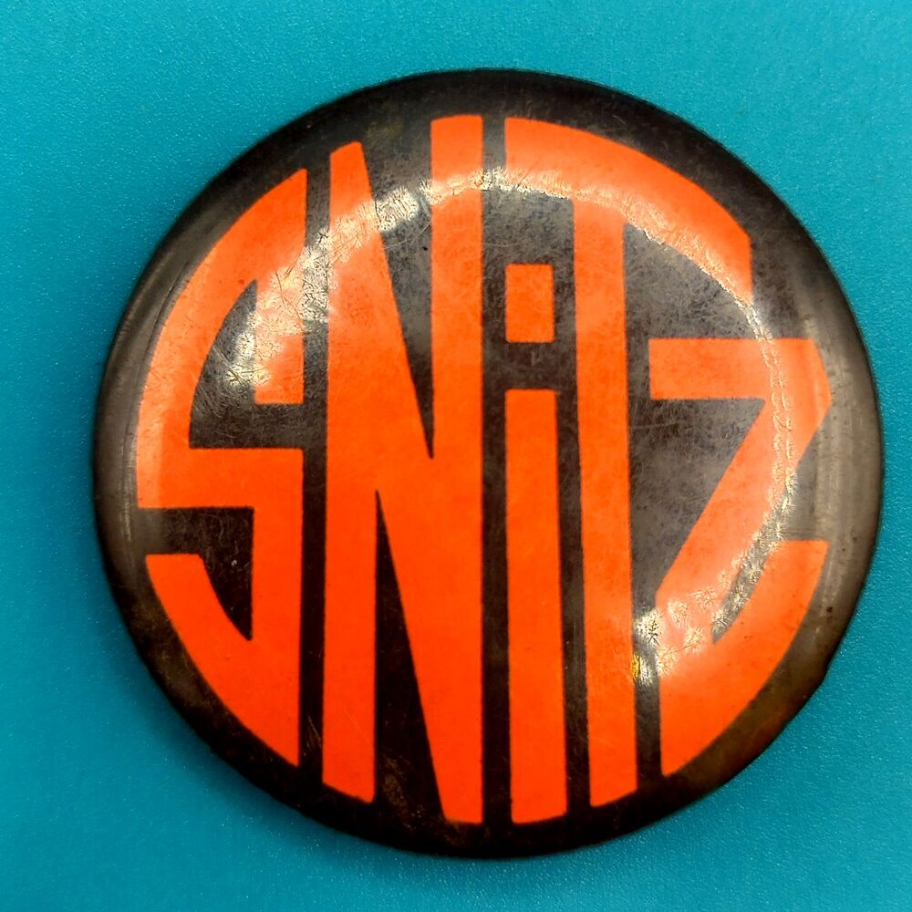 Vintage Snitz Manufacturing Co East Troy Wisconsin 1973 Button Pin Badge 70s